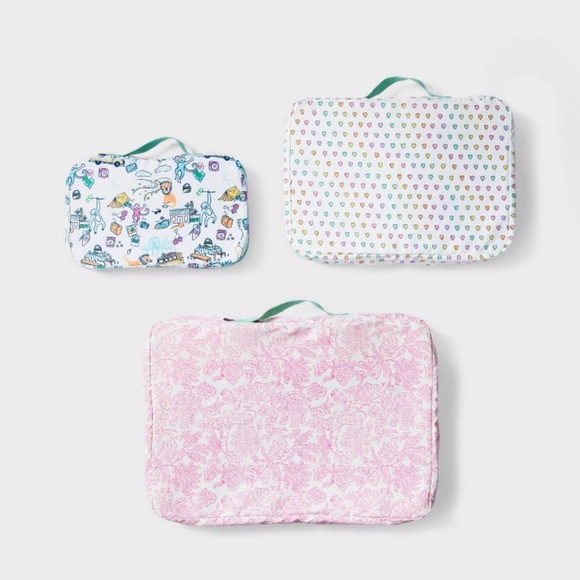 Roller Rabbit x Target Mint Mesh Packing Cubes Set - 3 Pack - Picture 2 of 3